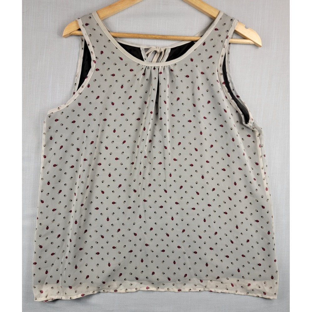 B_Envied Womens Ladybug Print Sleeveless Blouse Split Tie Back Cream Size M/L